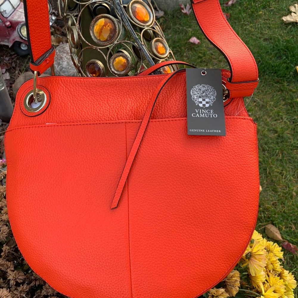 Vince Camuto purse
